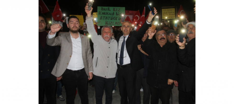 BAŞKAN SEFA AKAR: DEMOKRASİYİ KORUYALIM - GÜNDEM - İnternetin Ajansı