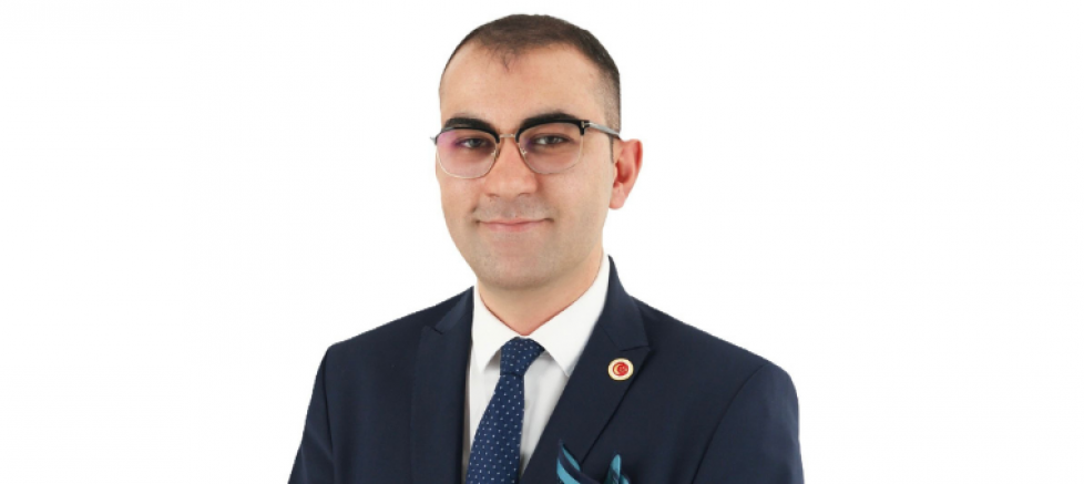 Selim Kayadan: “AYM Kararlarının Uygulanmadığı Bir Düzen Türkiye’nin Demokratik Geleceğini Tehlikeye Atıyor” - GÜNDEM - İnternetin Ajansı